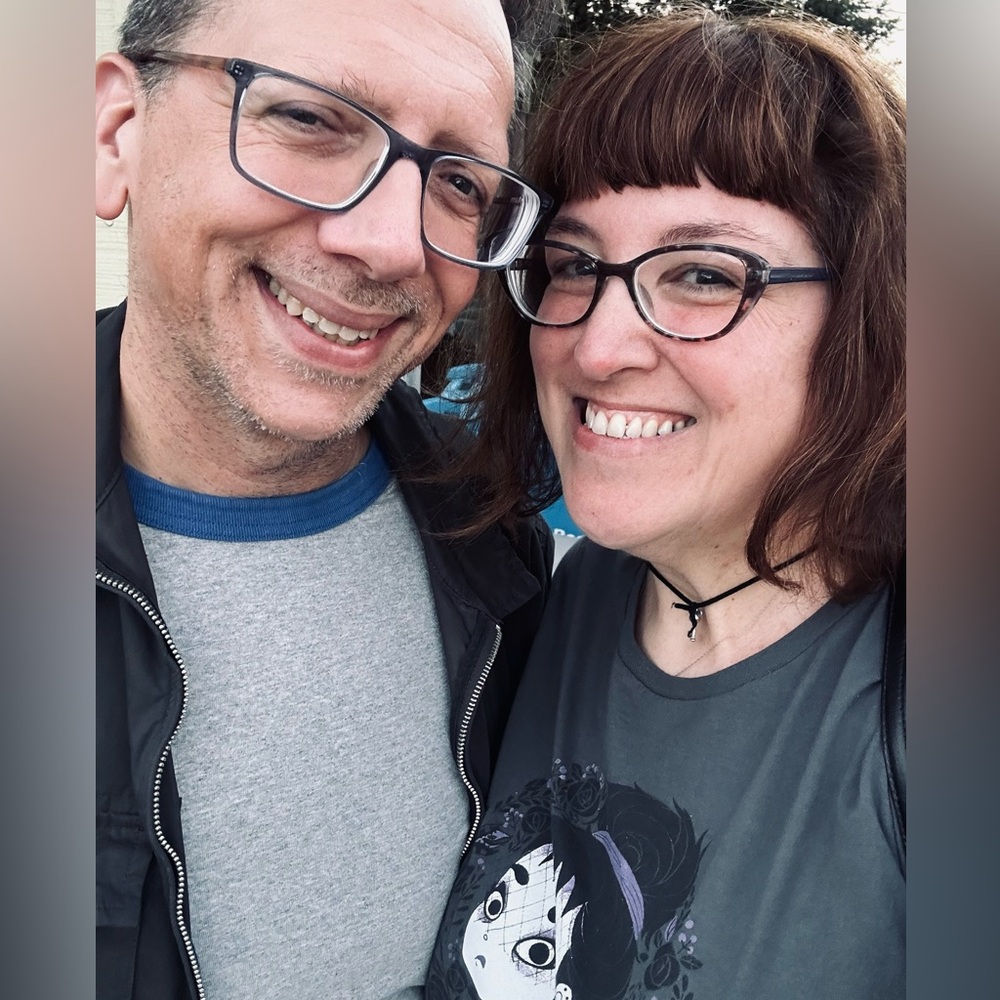 Meet your Poshers, Diana & Jared B.